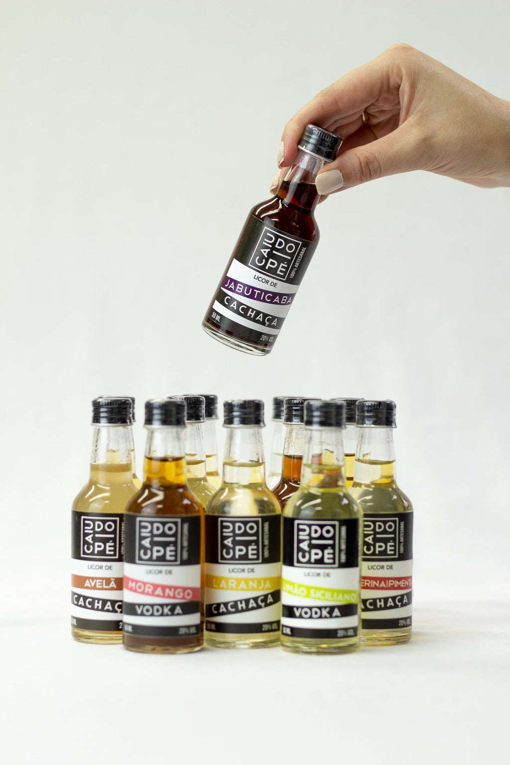 Mini Licor de Jabuticaba Base Cachaça 50ml