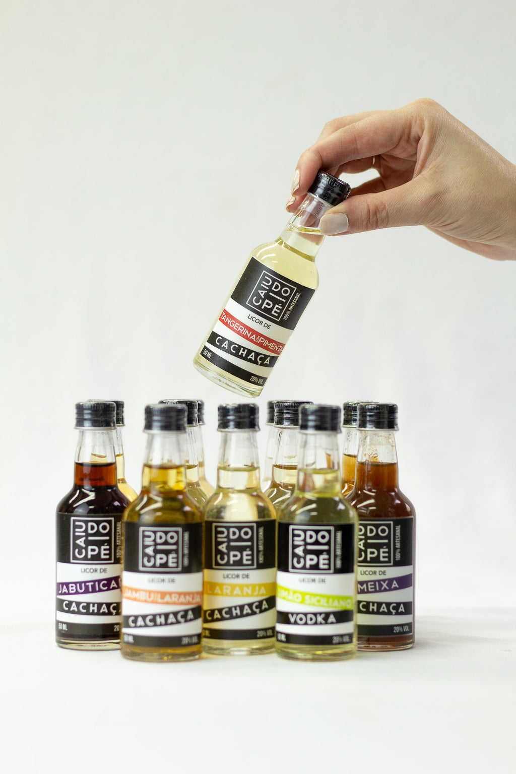 Mini Licor de Tangerina com Pimenta Base Cachaça 50ml