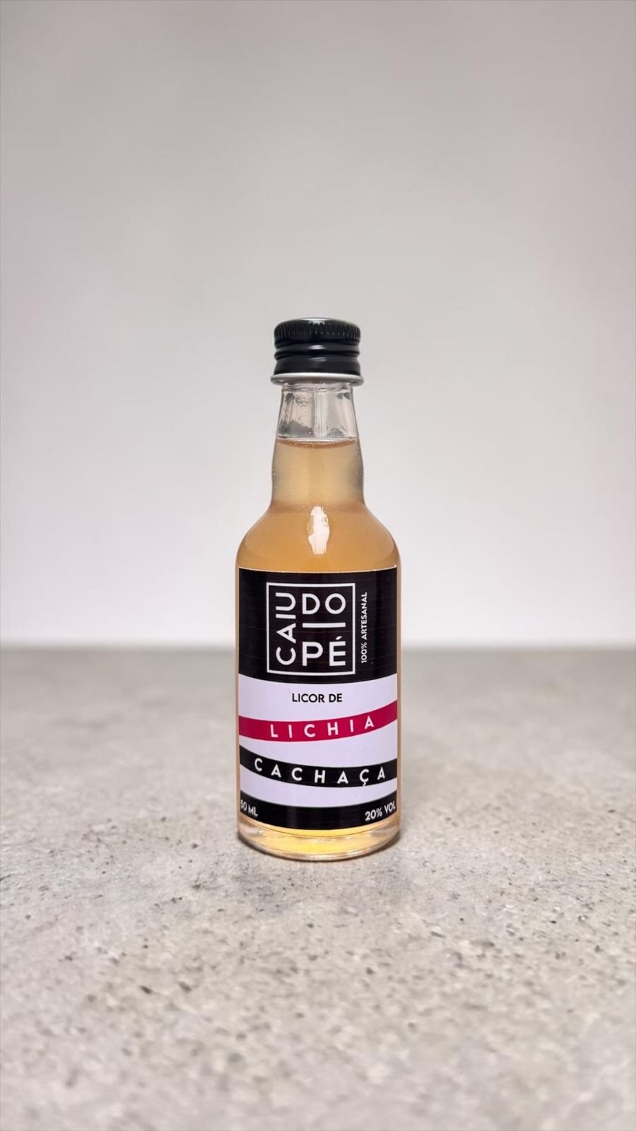 Mini Licor de Lichia Base Cachaça 50ml - COM AÇÚCAR CRISTAL ORGÂNICO